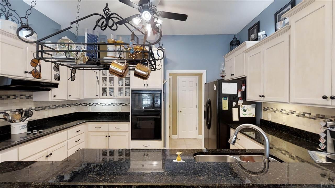 2400 Renfroe Road Pace, FL 32571 - Photo 11 of 39