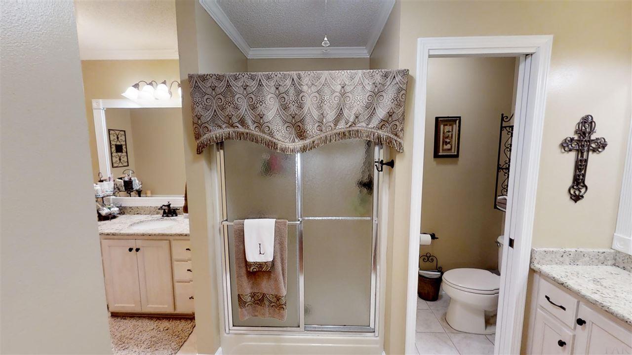 2400 Renfroe Road Pace, FL 32571 - Photo 16 of 39
