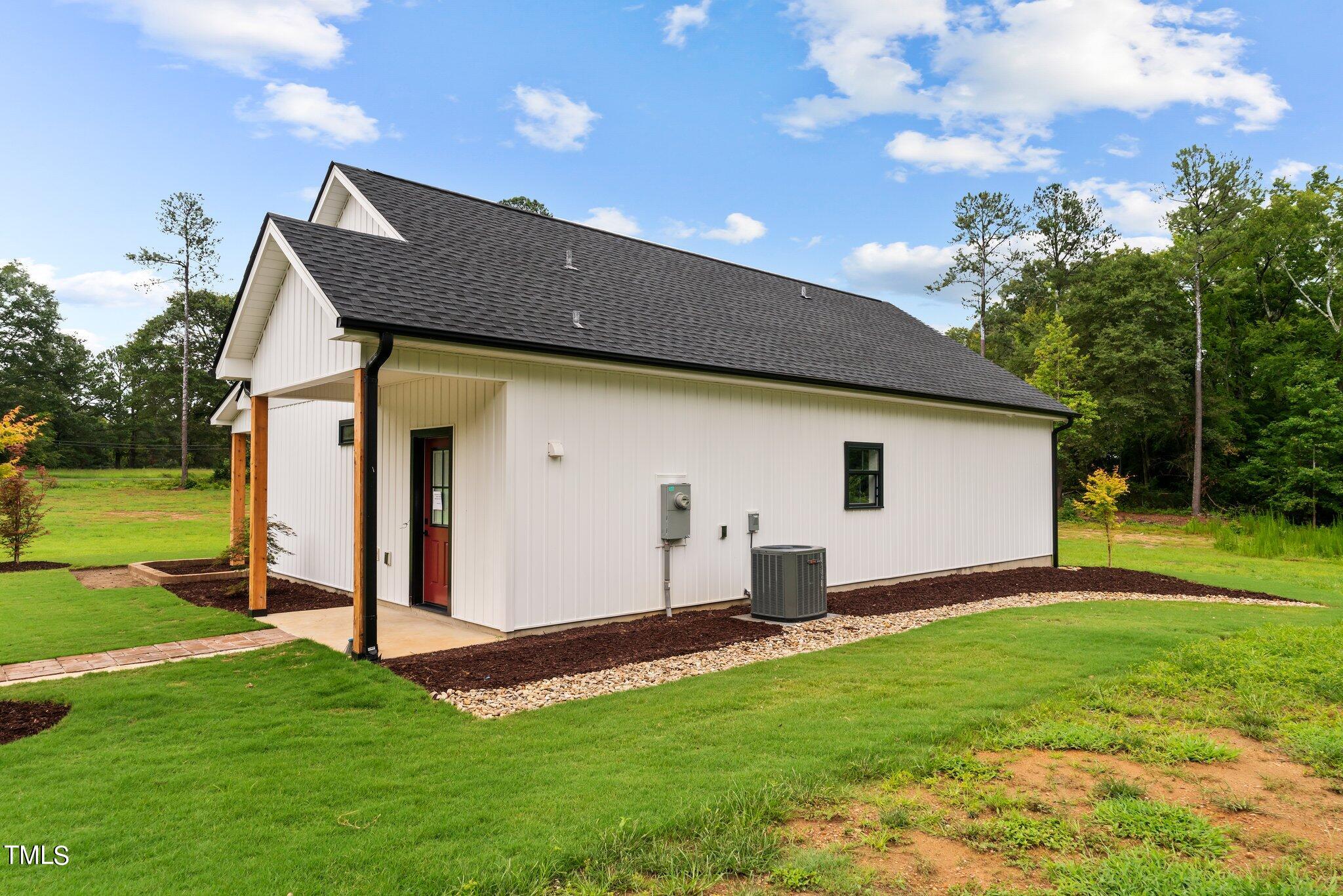 6578 River Road Fuquay-Varina, NC 27526 - Photo 8 of 42 5-web-or-mls-DSC08541