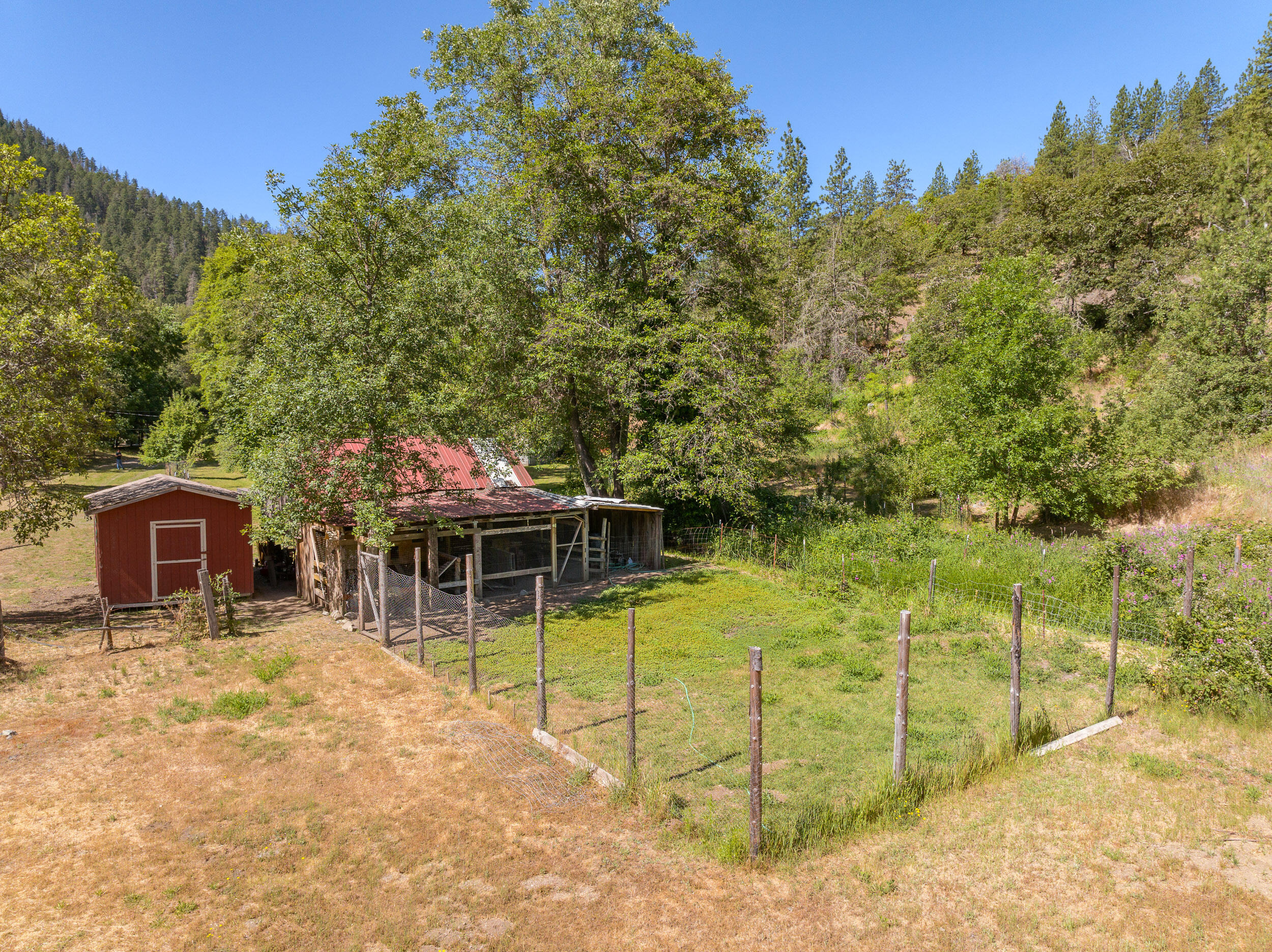 8565 Upper Applegate Road Jacksonville, OR 97530 - Photo 61 of 74 8565UpperApplegateRd-063