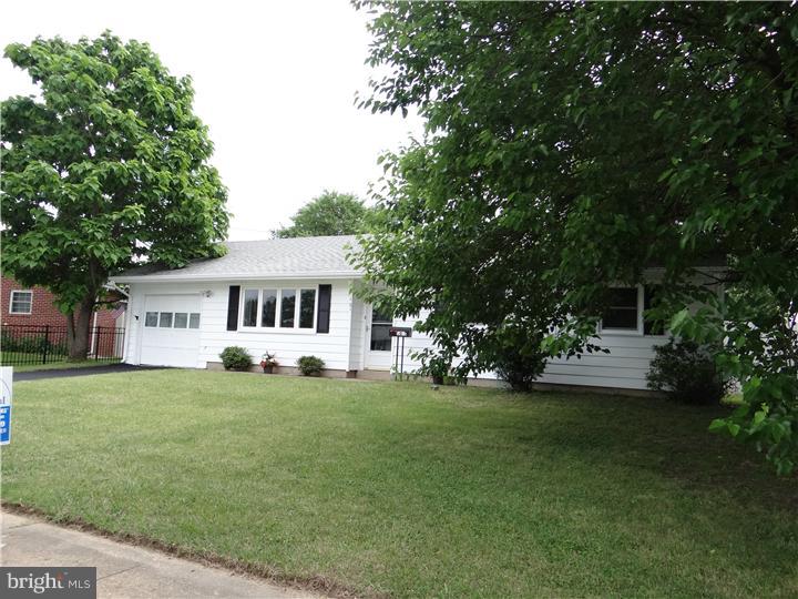 101 South Brownleaf Road Newark, DE 19713 - Photo 2 of 12
