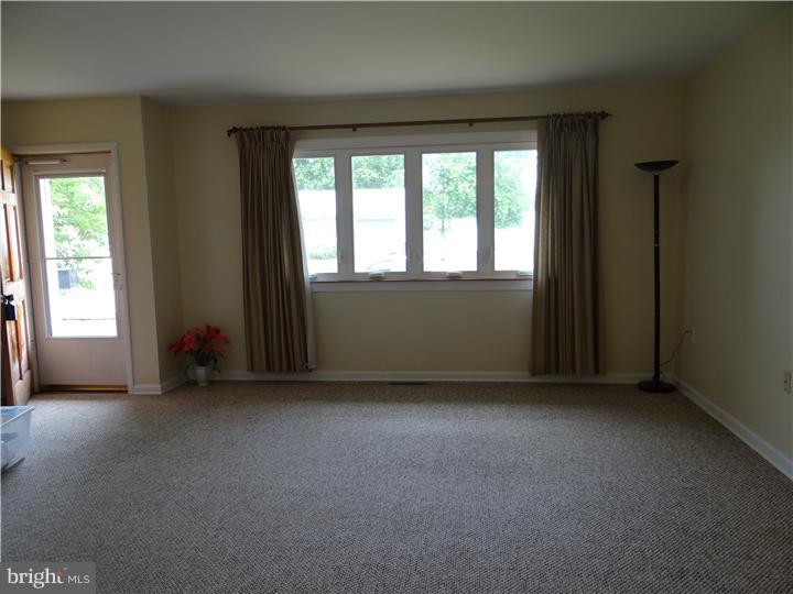 101 South Brownleaf Road Newark, DE 19713 - Photo 6 of 12