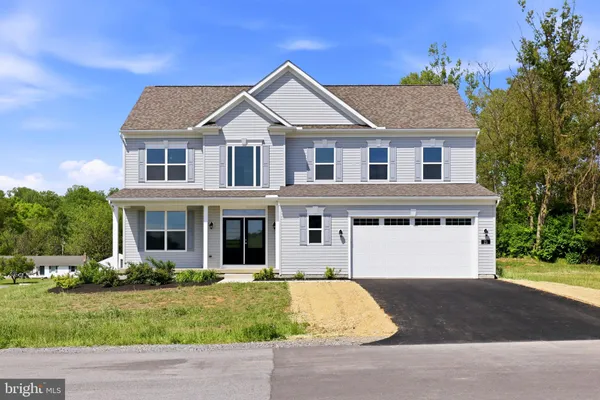 $575,000 | 23 Sussex Drive, Falling Waters, WV 25419
