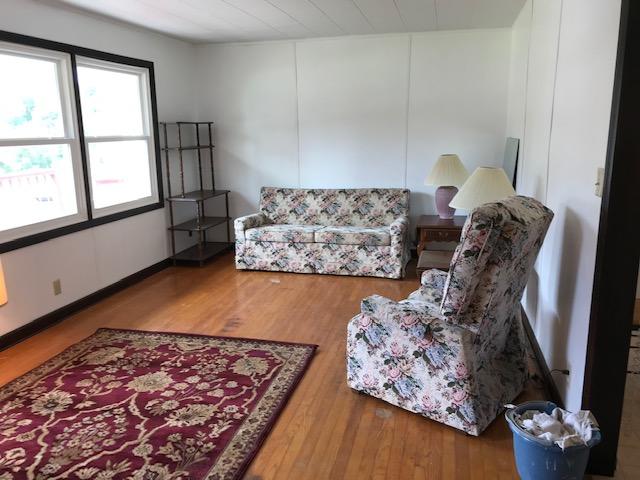2008 Indian Ridge Road Johnson City, TN 37604 - Photo 5 of 14 Living Room