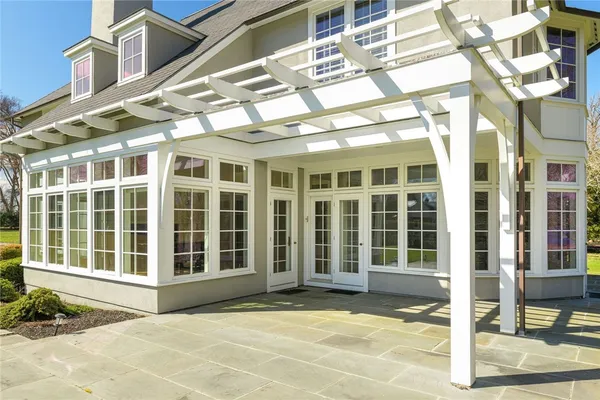 $5,995,000 | 9 Ocean Lawn Lane, Newport, RI 02840