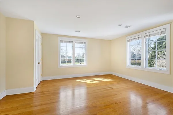 $5,995,000 | 9 Ocean Lawn Lane, Newport, RI 02840