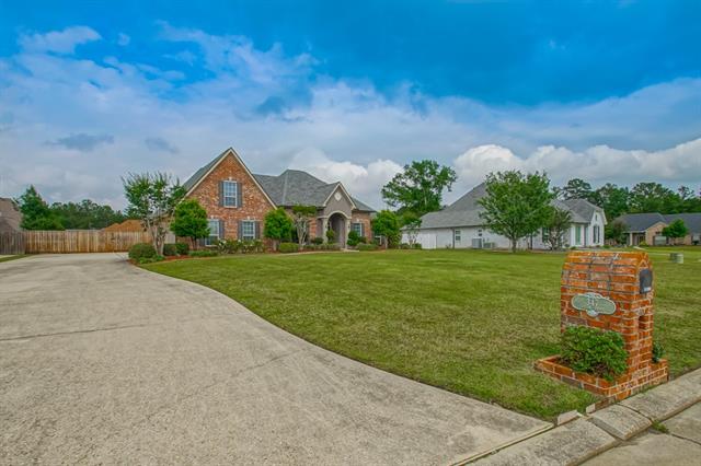 347 Leeds Street Slidell, LA 70461 - Photo 2 of 48