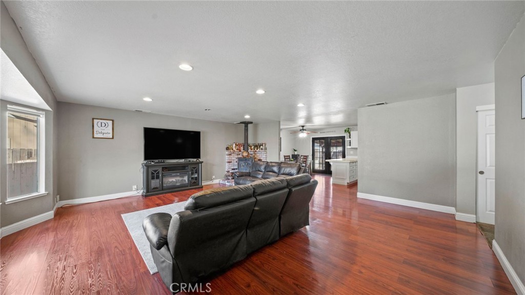 18825 Horseshoe Road Hidden Valley Lake, CA 95467 - Photo 4 of 17