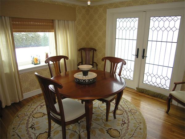 111 Hoover Road Needham, MA 02494 - Photo 9 of 28 a view of a dining room with furniture and wooden floor
