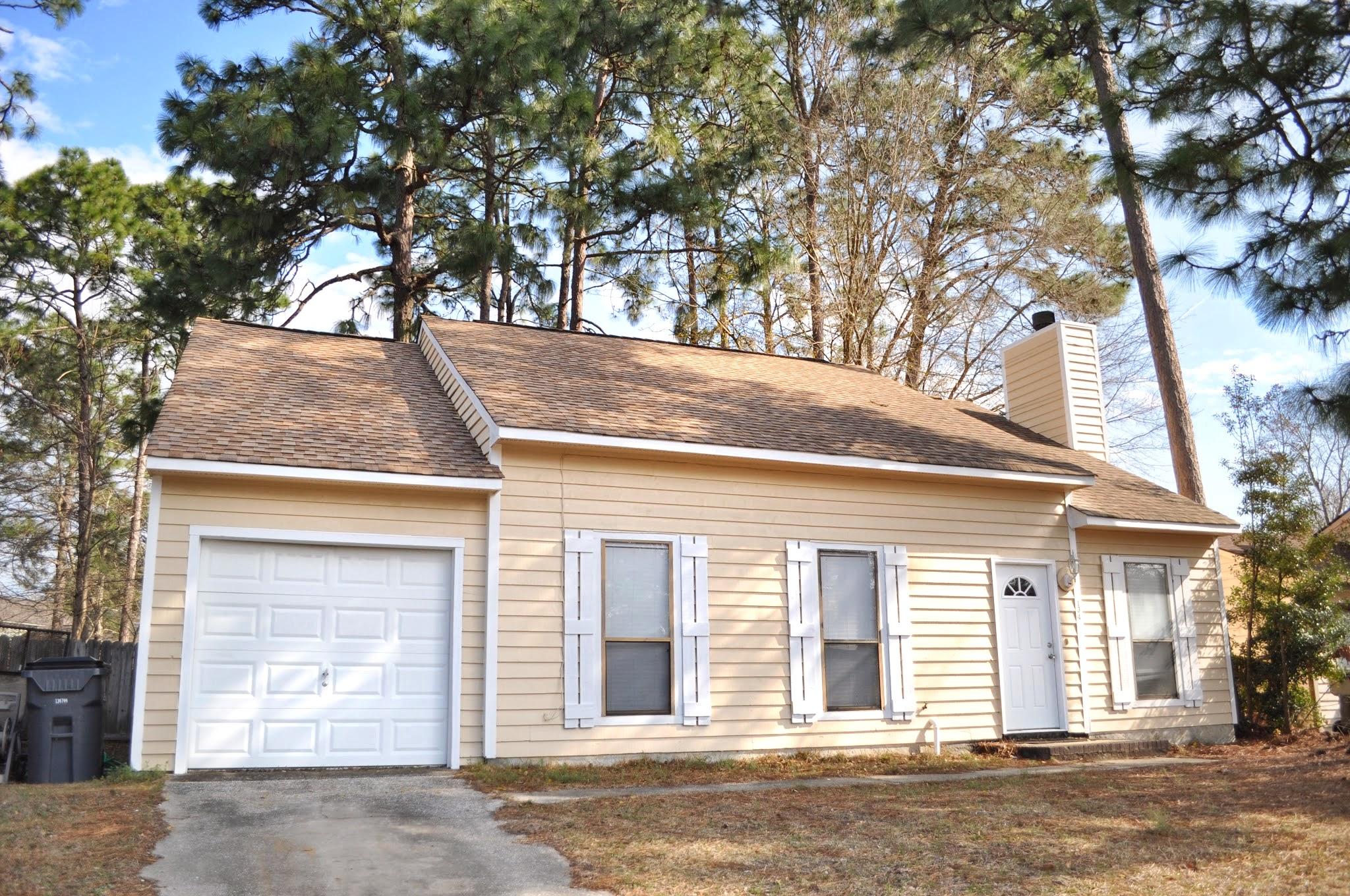 134 Traders Station Road Summerville, SC 29486 - Photo 3 of 17 DSC_0400.JPG