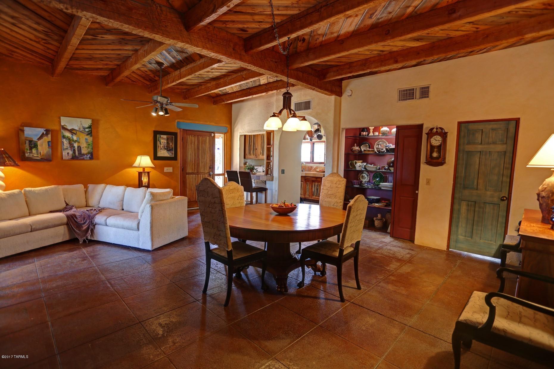 4305 North Sanders Road Tucson, AZ 85743 - Photo 9 of 42 Gallery Image 9
