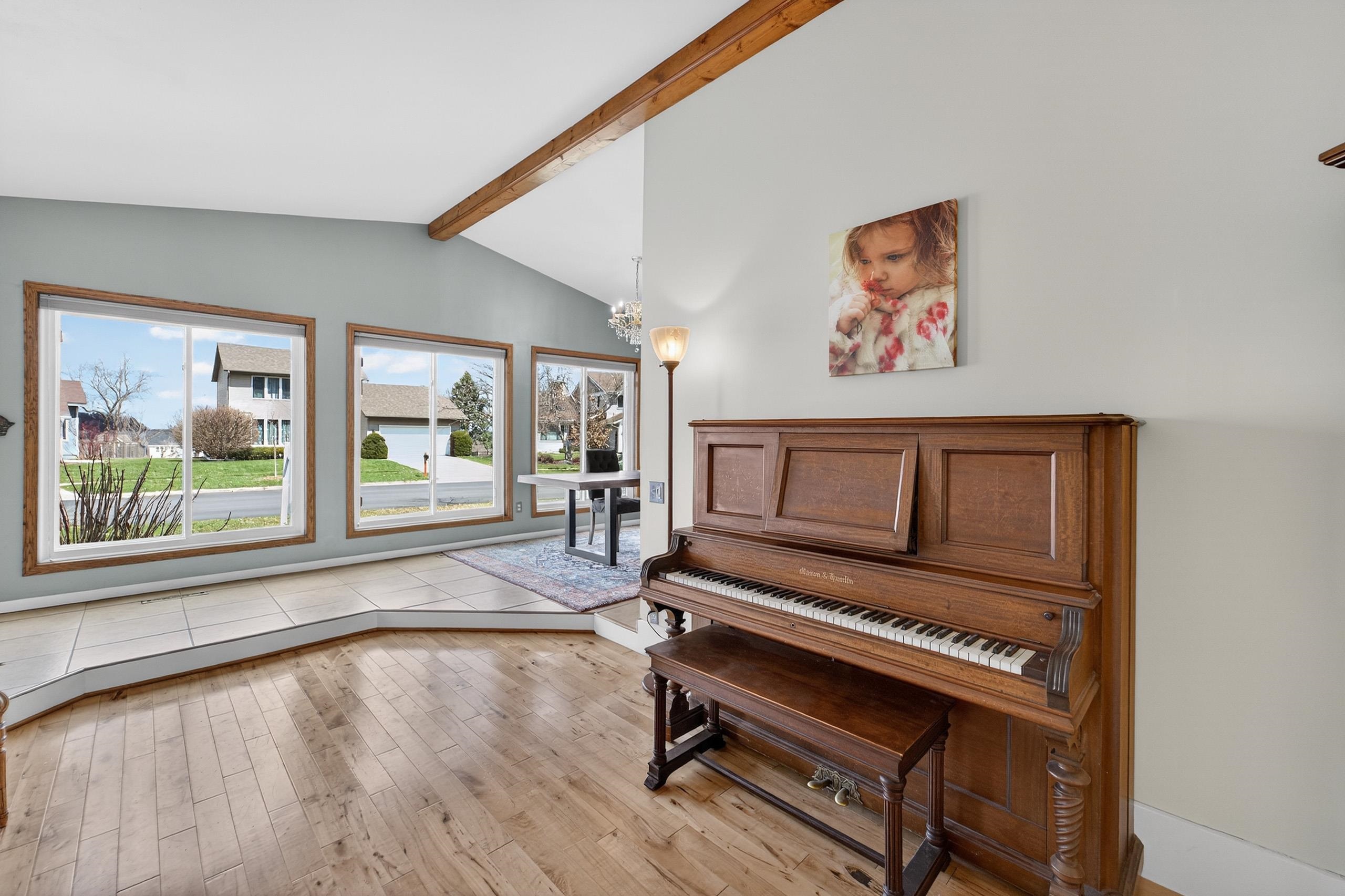 7115 Spring Hill Drive Middleton, WI 53562 - Photo 8 of 58