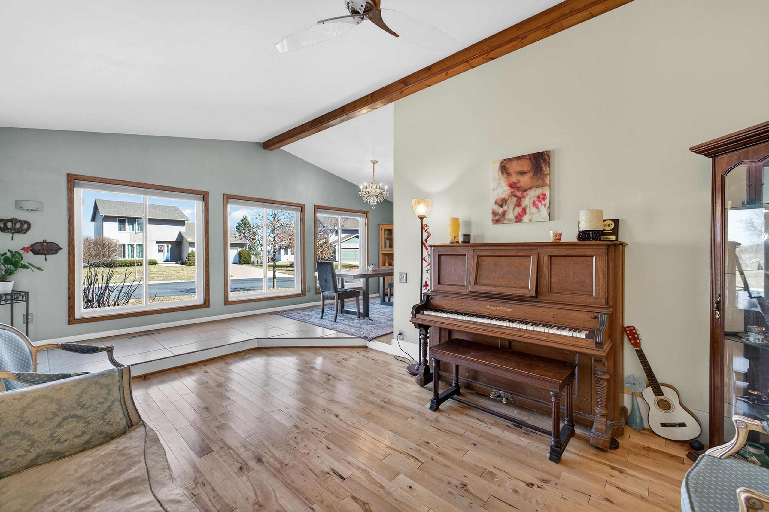 7115 Spring Hill Drive Middleton, WI 53562 - Photo 9 of 58