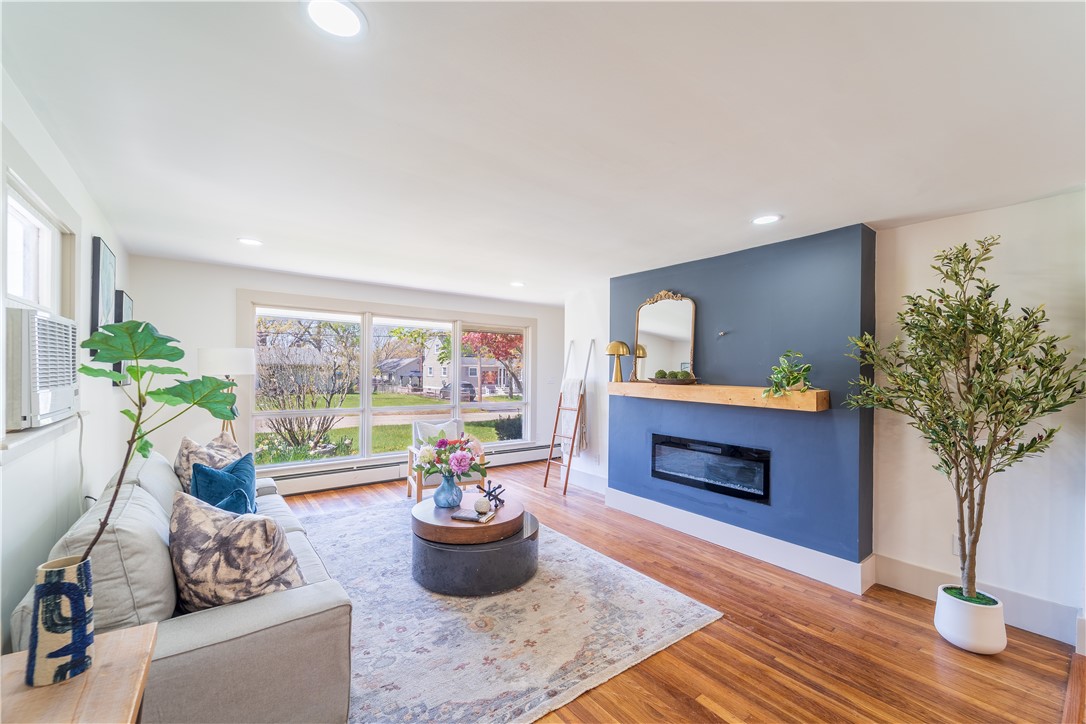 219 Dawn Boulevard Woonsocket, RI 02895 - Photo 2 of 28