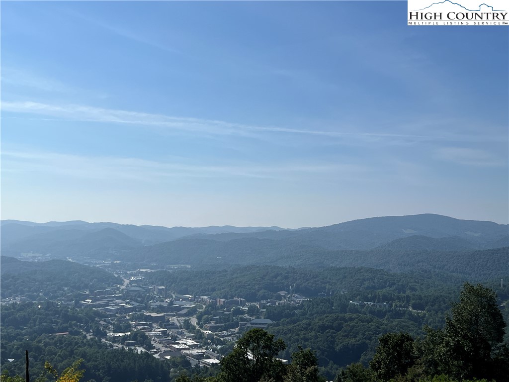 Pinnacle Drive Boone, NC 28607 - Photo 13 of 14 Gallery Image 13