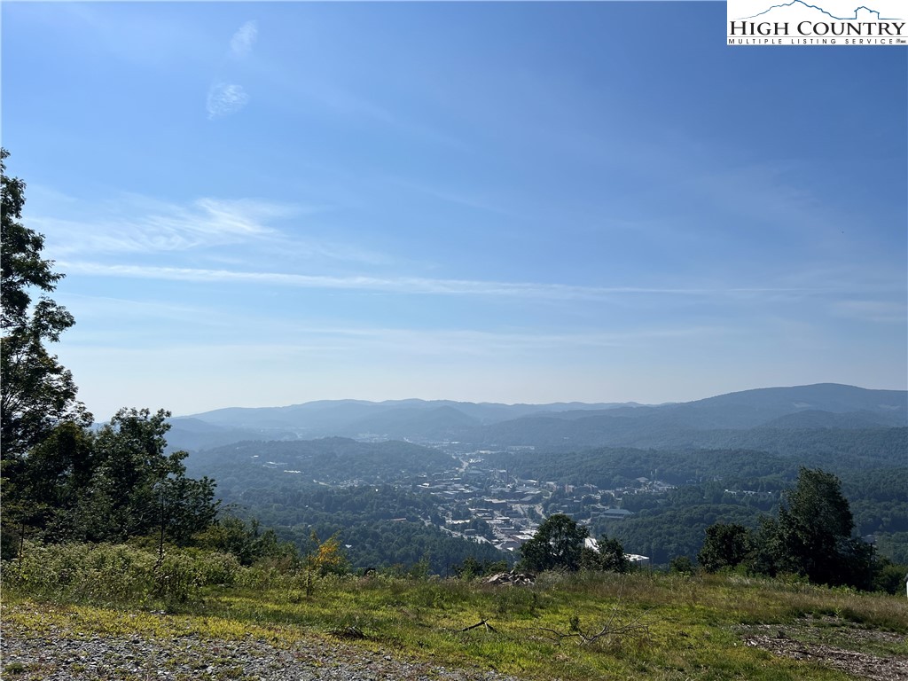 Pinnacle Drive Boone, NC 28607 - Photo 10 of 14 Gallery Image 10