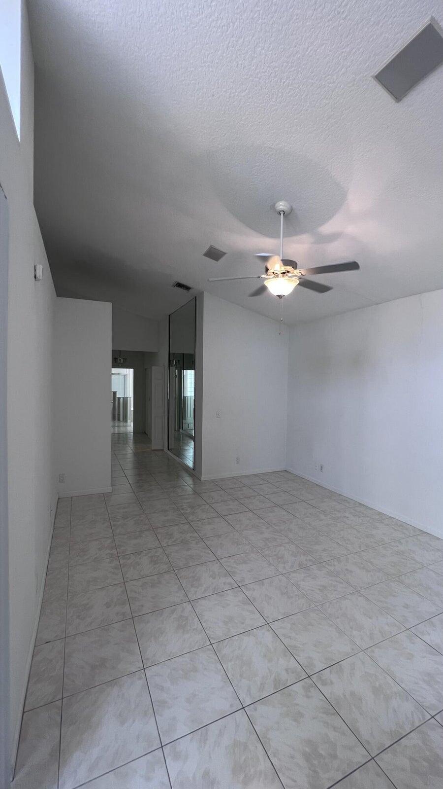 22319 Holcomb Place Boca Raton, FL 33428 - Photo 10 of 13 20221219012515154842000000-o