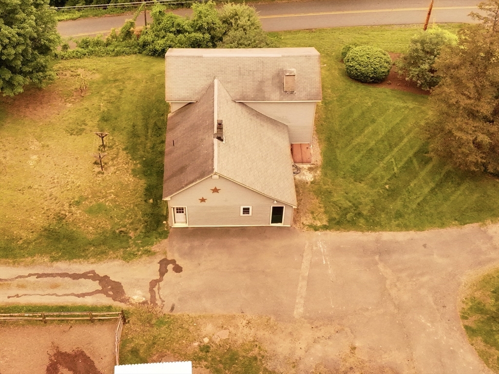 271 Lower Road Deerfield, MA 01342 - Photo 7 of 40