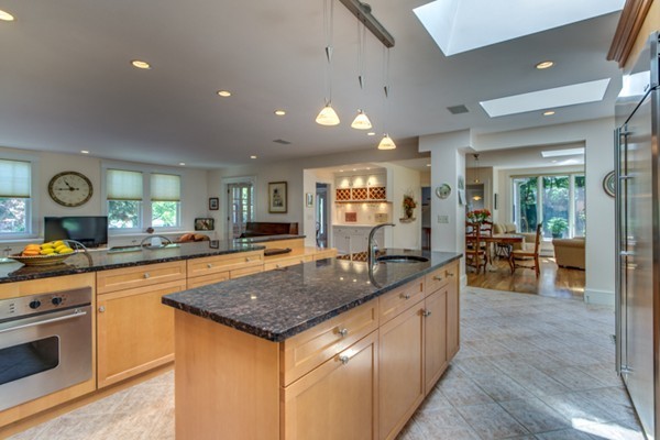 25 Tower Road Lexington, MA 02421 - Photo 8 of 30 Gallery Image 8