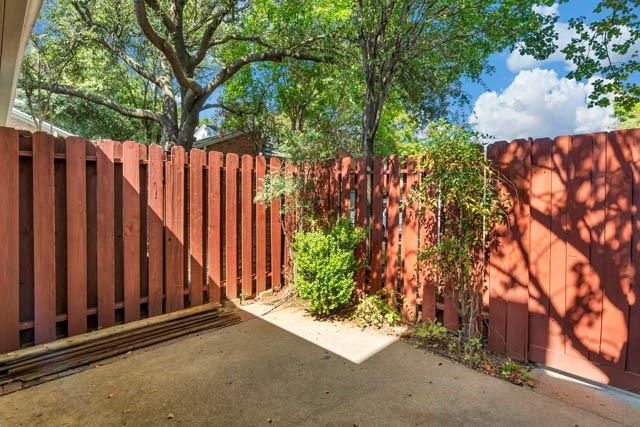 2503 Shady Ridge Drive Bedford, TX 76021 - Photo 21 of 32