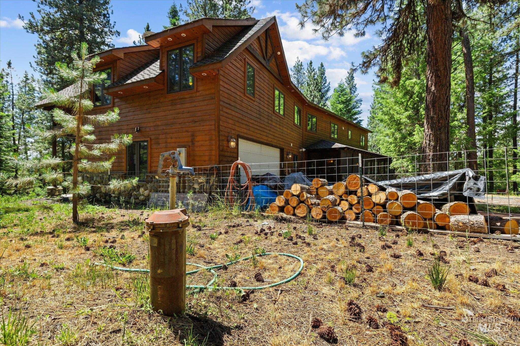 123 Wilderness Ranch Lane Cascade, ID 83611 - Photo 32 of 42