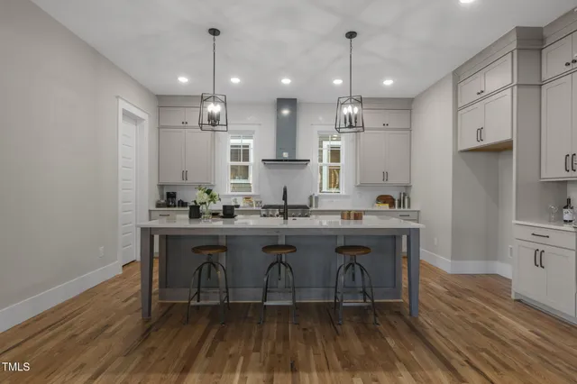 $899,900 | 818 St Charles Street, Durham, NC 27713