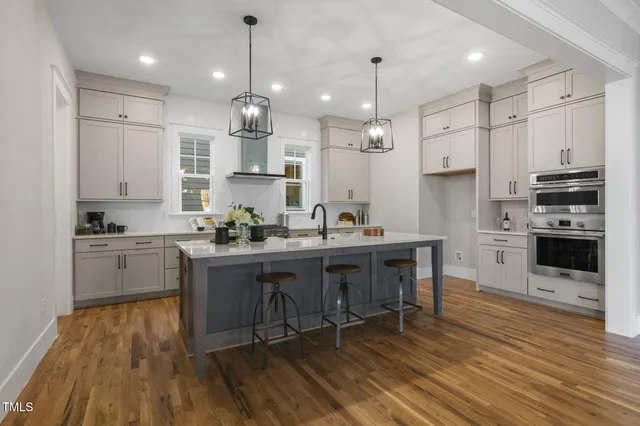 $899,900 | 818 St Charles Street, Durham, NC 27713