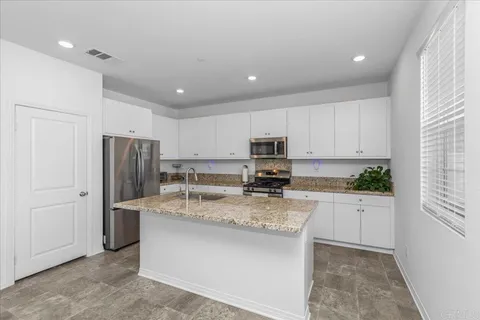$599,000 | 36728 Diego Spgs Avenue, Murrieta, CA 92563