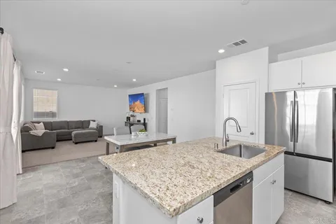 $599,000 | 36728 Diego Spgs Avenue, Murrieta, CA 92563