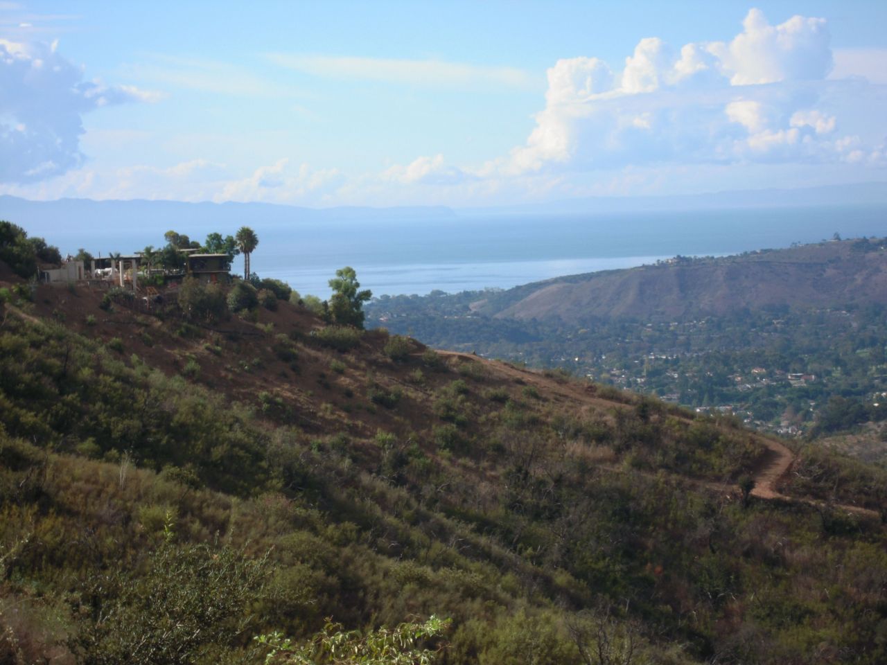 1497 Tunnel Road Santa Barbara, CA 93105 - Photo 7 of 9 View2