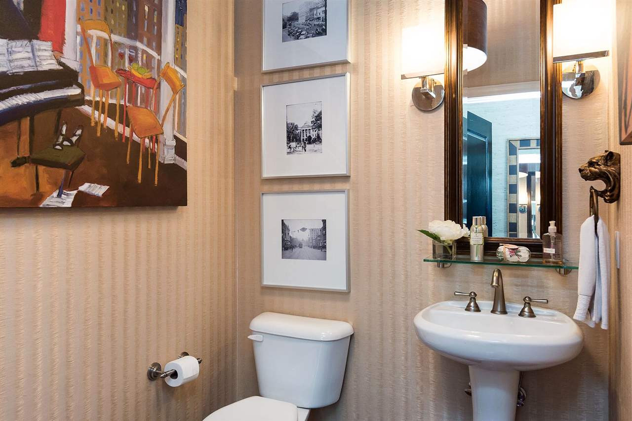 317 West Morgan Street, Unit 404 Raleigh, NC 27601 - Photo 20 of 25 Photo 20
