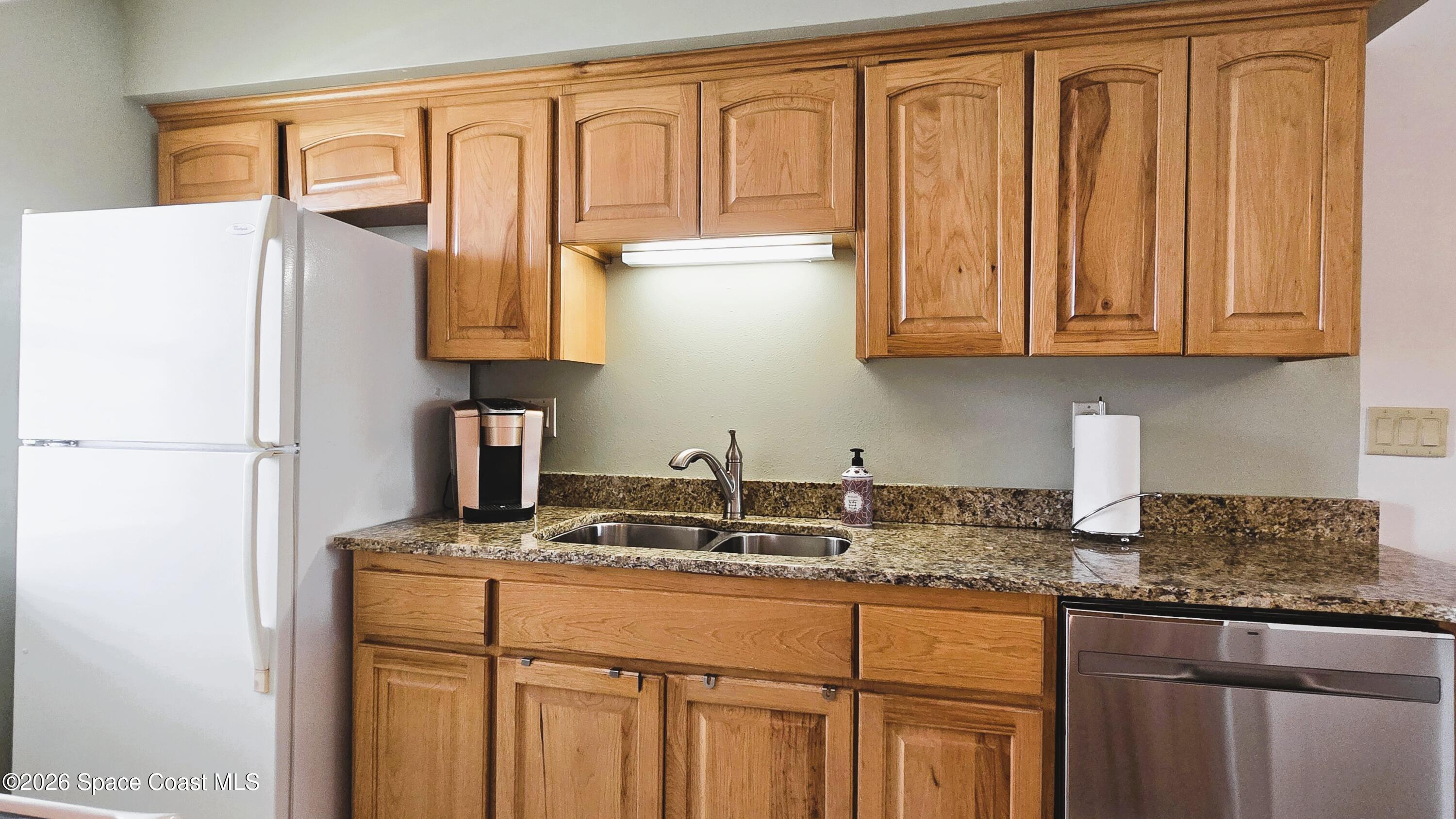 412 School Road, Unit 88 Indian Harbour Beach, FL 32937 - Photo 16 of 50 Kitchen