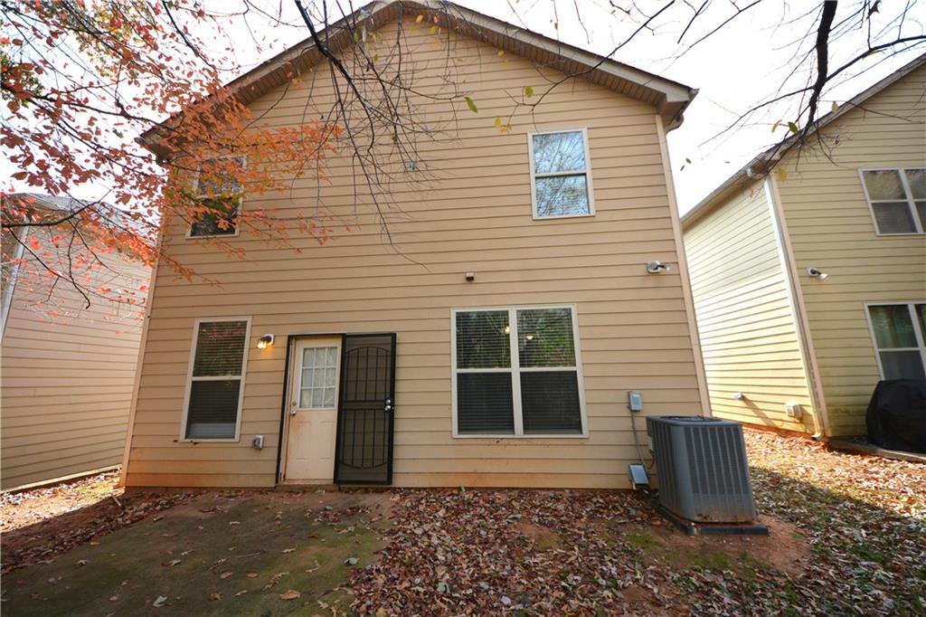 1442 Persimmon Trace Morrow, GA 30260 - Photo 4 of 30