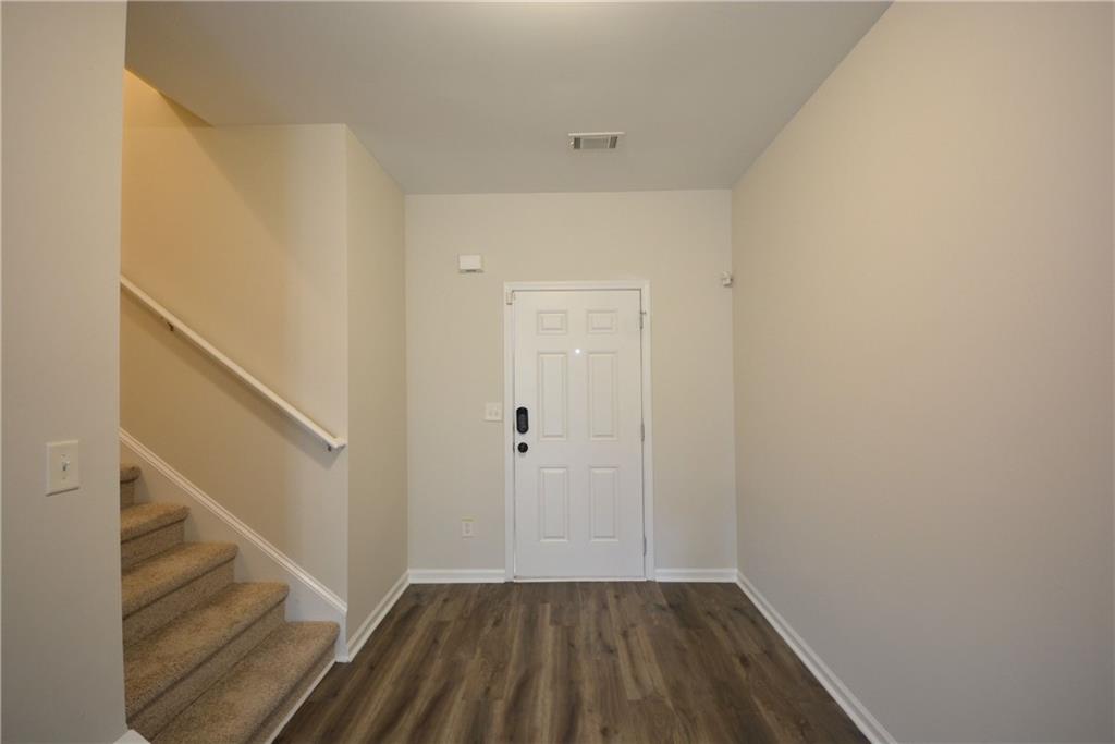 1442 Persimmon Trace Morrow, GA 30260 - Photo 7 of 30