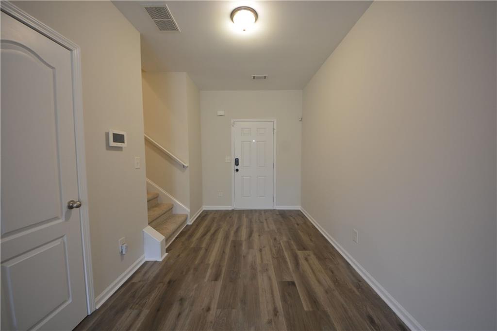 1442 Persimmon Trace Morrow, GA 30260 - Photo 8 of 30