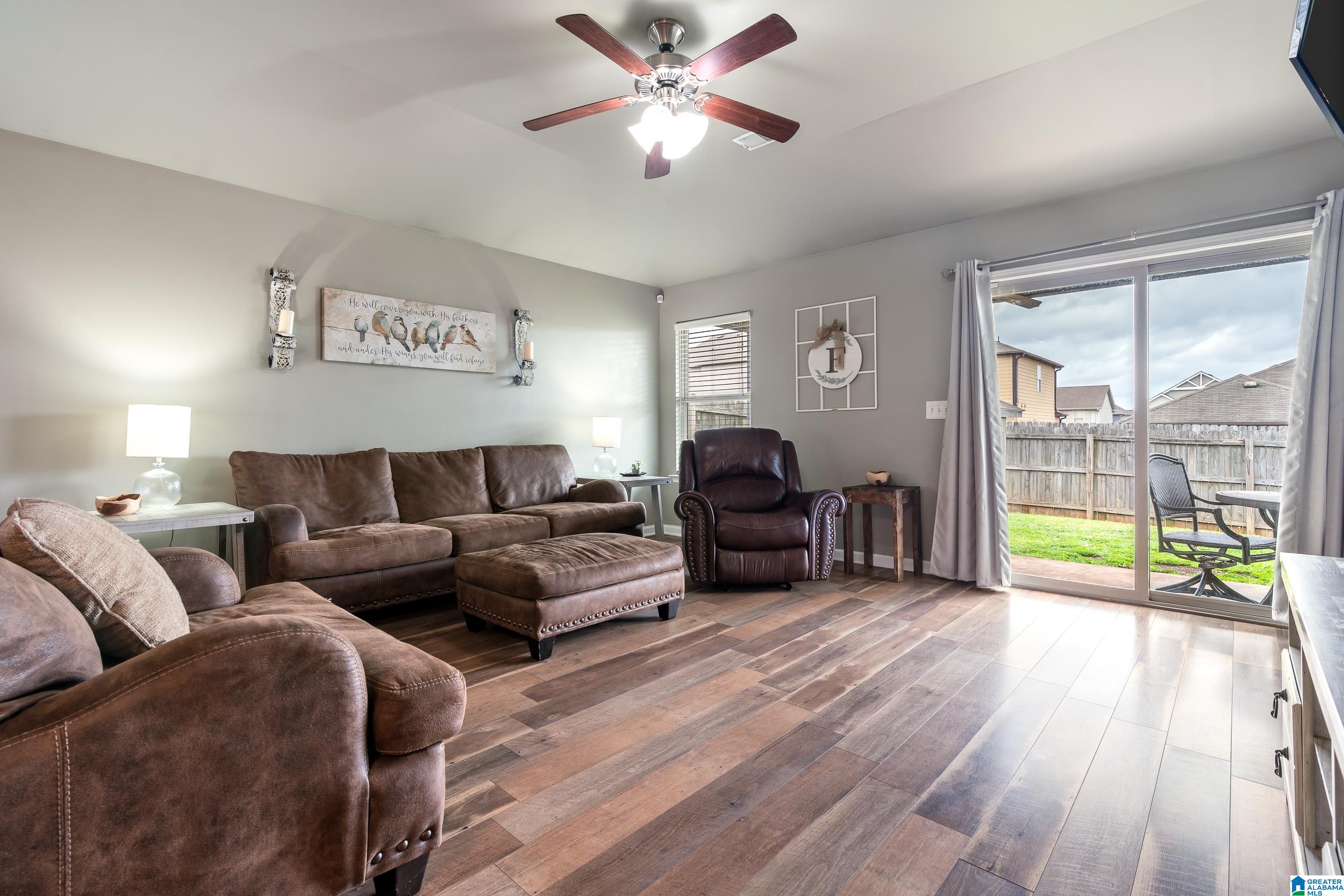 531 Union Station Place Calera, AL 35040 - Photo 7 of 35