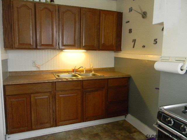 1635 1st Street Rensselaer, NY 12144 - Photo 3 of 6 Photo 3