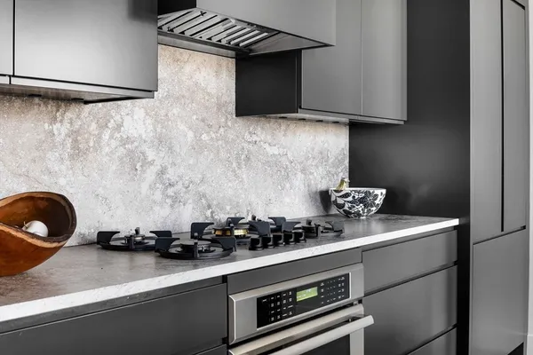 $2,400,000 | 40 Traveler Street, Unit PH10, Boston, MA 02118