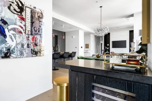 $2,400,000 | 40 Traveler Street, Unit PH10, Boston, MA 02118