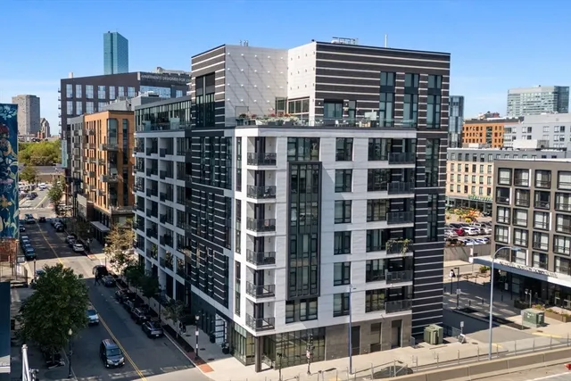 $2,400,000 | 40 Traveler Street, Unit PH10, Boston, MA 02118