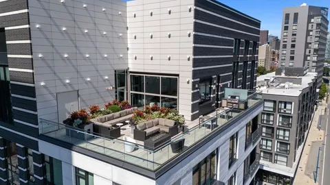 $2,675,000 | 40 Traveler Street, Unit PH10, Boston, MA 02118