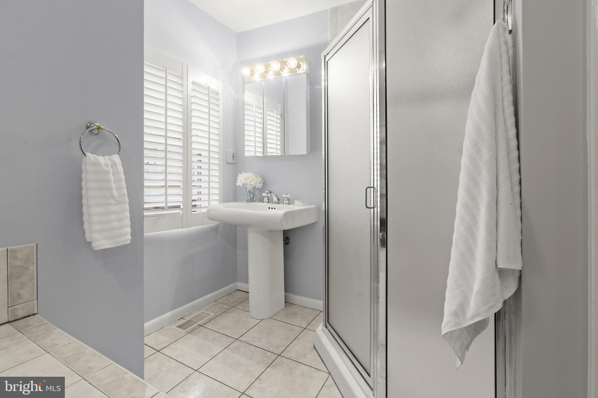 2828 O Donnell Street Baltimore, MD 21224 - Photo 21 of 38