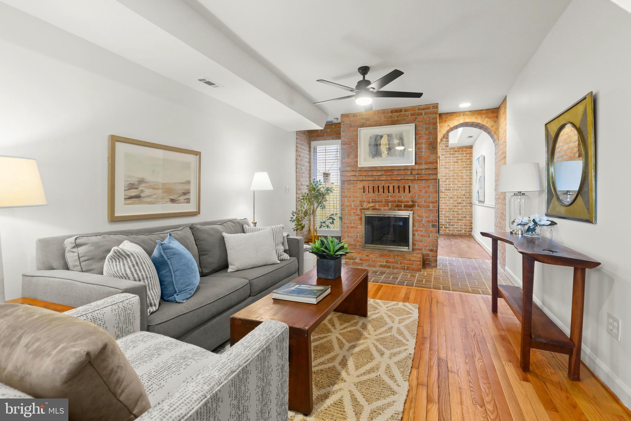 2828 O Donnell Street Baltimore, MD 21224 - Photo 3 of 38 Spacious living area with character and charm