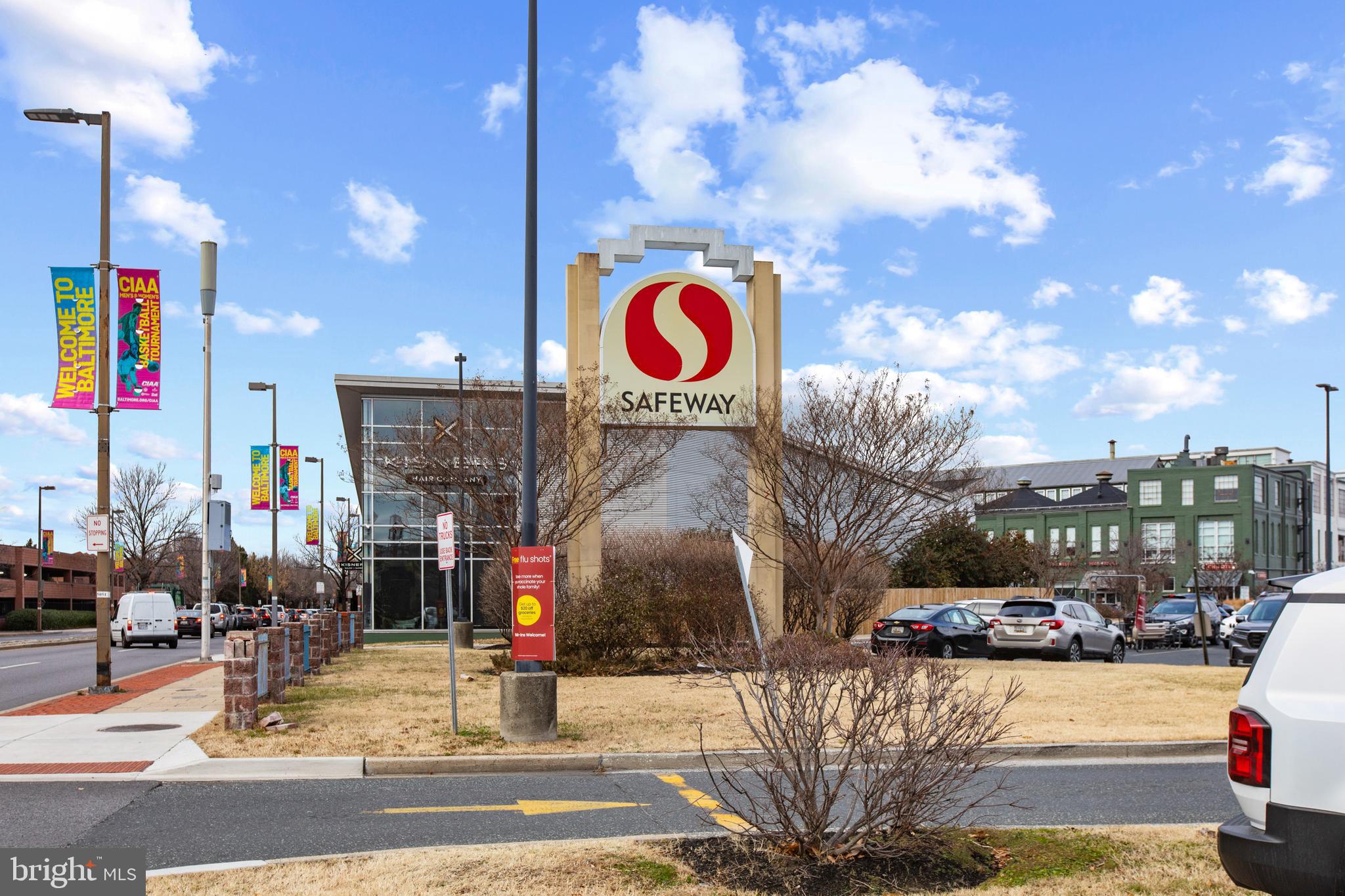 2828 O Donnell Street Baltimore, MD 21224 - Photo 34 of 38 A few short blocks from shopping center