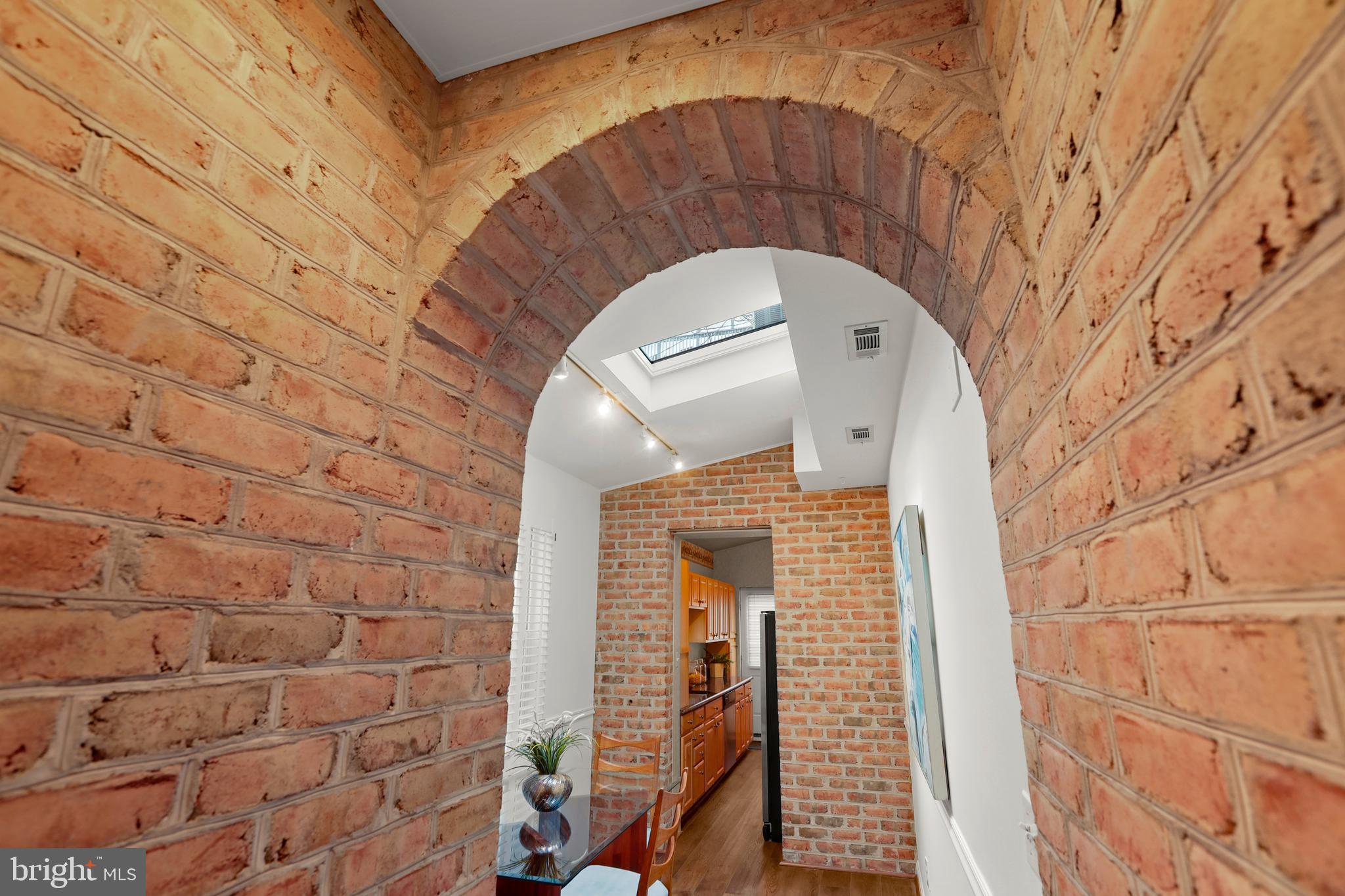 2828 O Donnell Street Baltimore, MD 21224 - Photo 10 of 38 Unique brick entryway