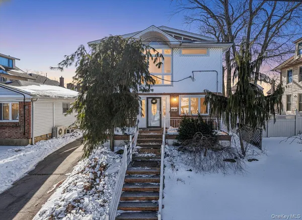 $1,499,000 | 157-40 9th Avenue | Beechhurst