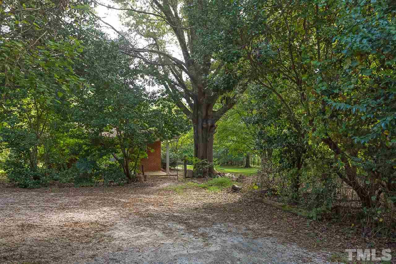 1632 Crump Road Raleigh, NC 27606 - Photo 16 of 25 Gallery Image 16