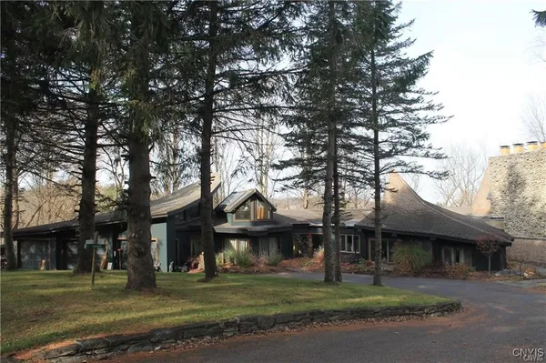 $450,000 | 7927 Indian Hill Road, Pompey, NY 13104