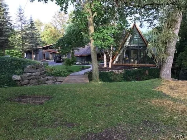 $450,000 | 7927 Indian Hill Road, Pompey, NY 13104