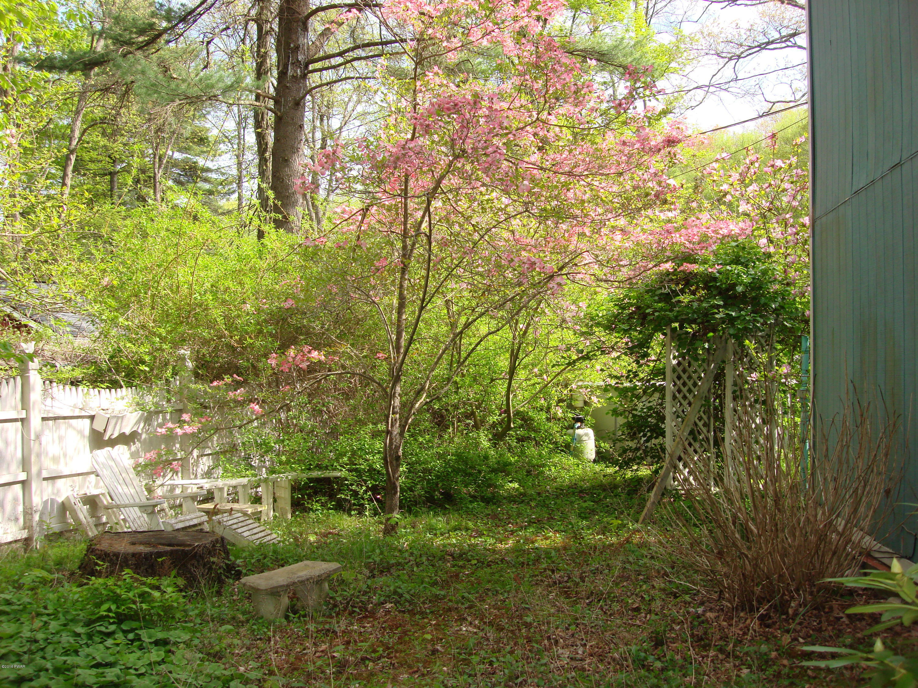271 A Silver Lake Road Dingmans Ferry, PA 18328 - Photo 26 of 74